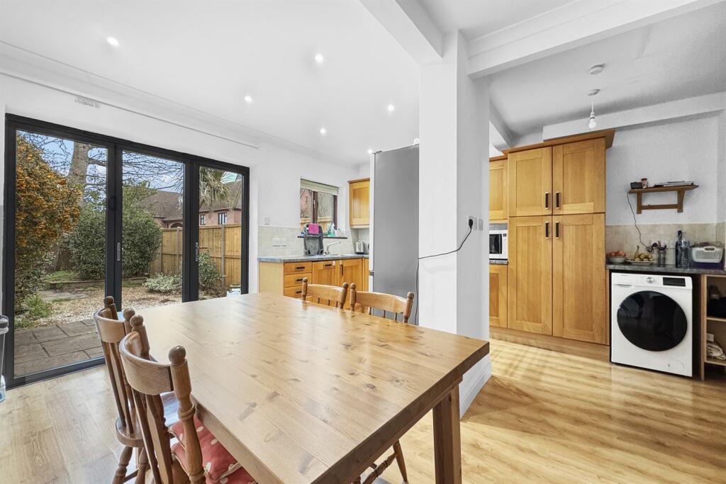 Main image of property: 3 bedroom End Terrace House in Chichester