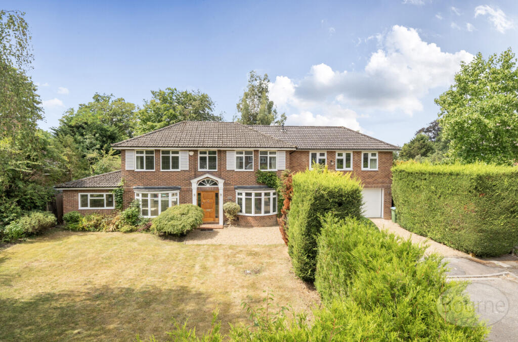 Main image of property: The Knoll, Cobham, Surrey, Elmbridge, KT11