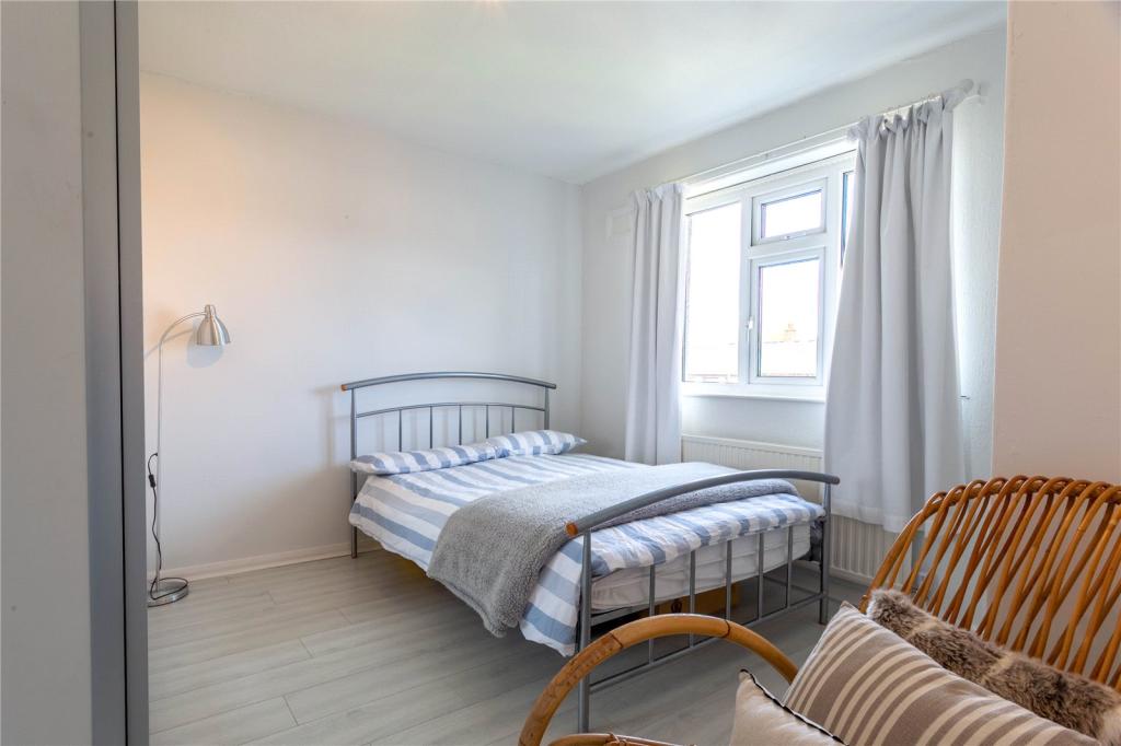 3 bedroom semidetached house for sale in Broadway, Haslingden