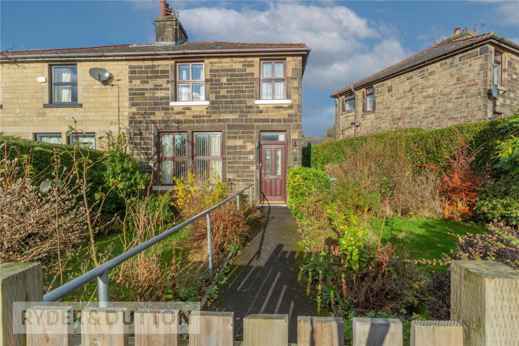 3 bedroom semidetached house for sale in Grange Road, Rawtenstall