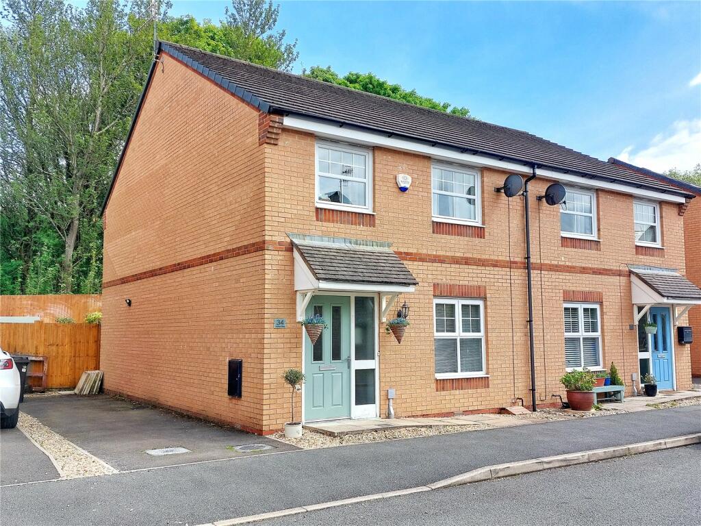4 bedroom semidetached house for sale in Cotton Way, Helmshore