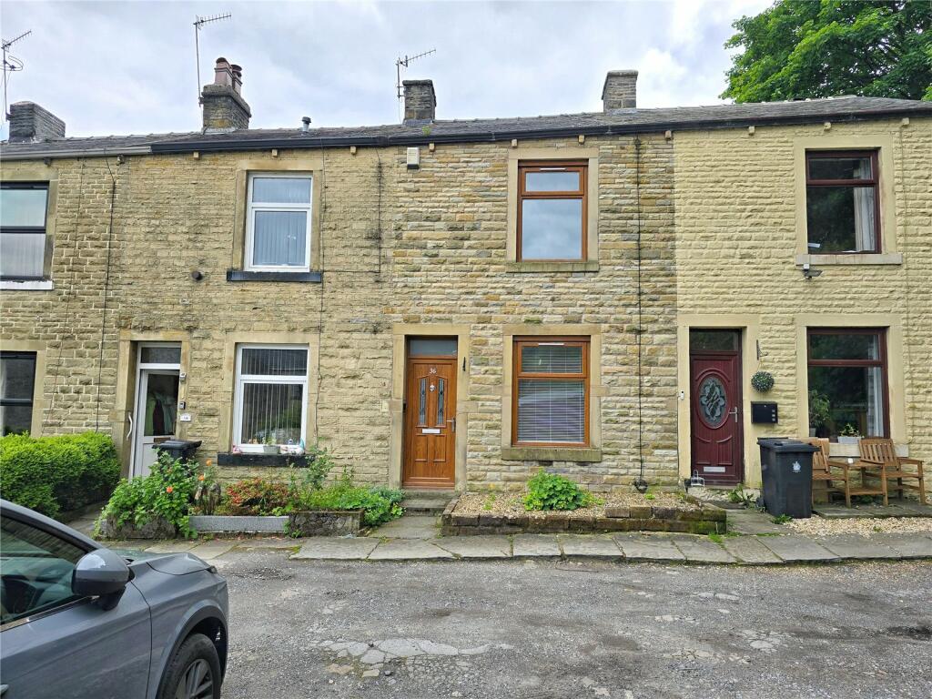 2 bedroom terraced house for sale in Margaret Street, Rawtenstall