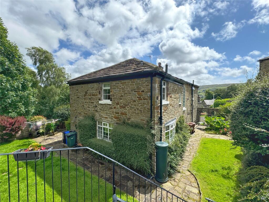 Additional property image - Turnpike, Newchurch, Rossendale, BB4