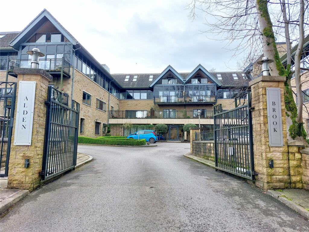 Additional property image - Aldenbrook, Sunny Bank Road, Helmshore, Rossendale, BB4