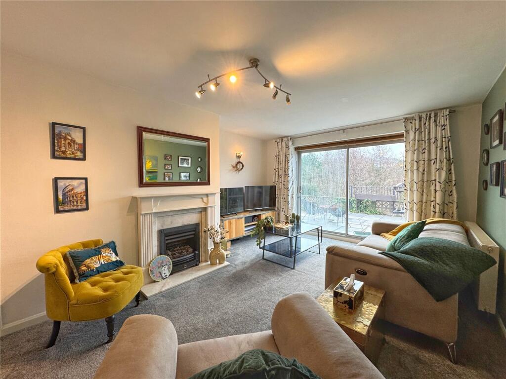 Additional property image - Hurst Crescent, Rawtenstall, Rossendale, BB4