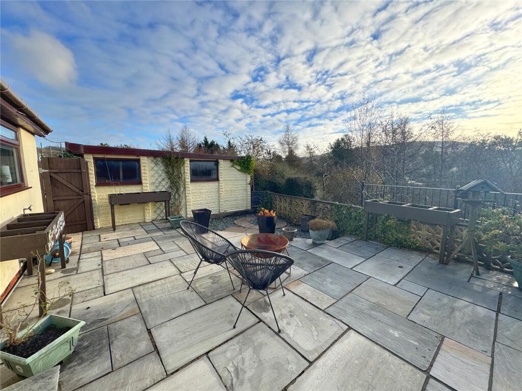 Additional property image - Hurst Crescent, Rawtenstall, Rossendale, BB4