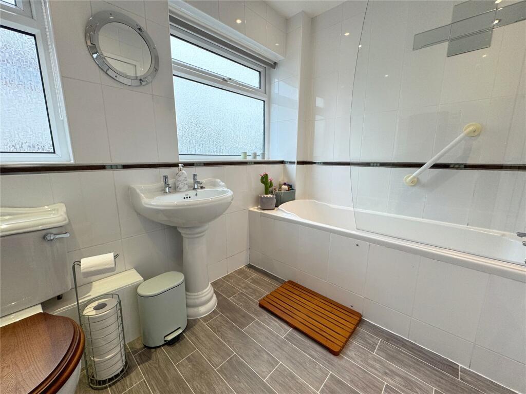 Additional property image - Hurst Crescent, Rawtenstall, Rossendale, BB4