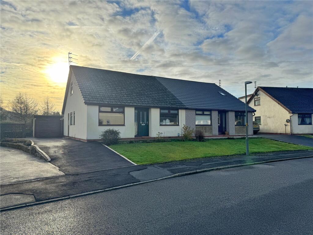 Additional property image - Hurst Crescent, Rawtenstall, Rossendale, BB4