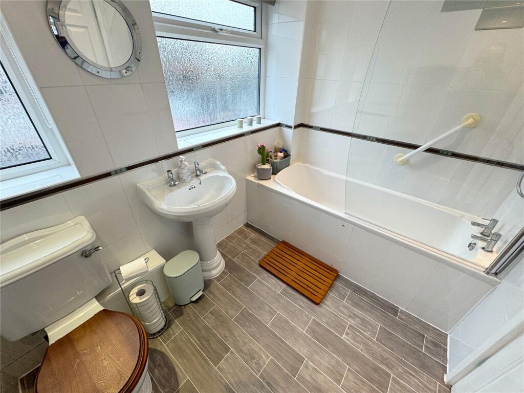 Additional property image - Hurst Crescent, Rawtenstall, Rossendale, BB4