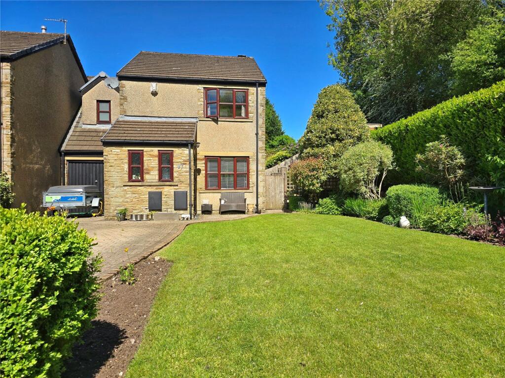 Main image of property: Lee Brook Close, Rawtenstall, Rossendale, BB4
