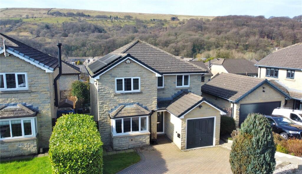 Main image of property: Hollinwood Drive, Rawtenstall, Rossendale, BB4