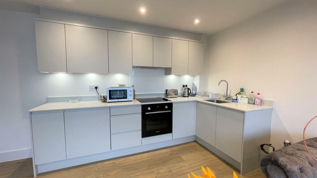 Additional property image - Wootton Mount, Bournemouth, Dorset
