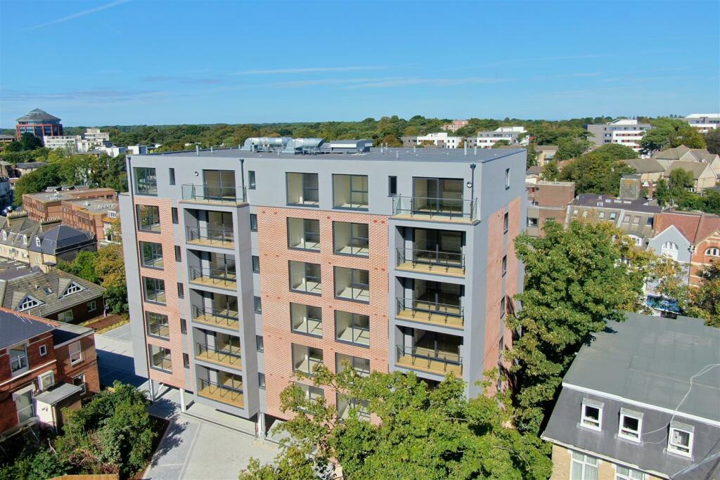 Additional property image - Wootton Mount, Bournemouth, Dorset