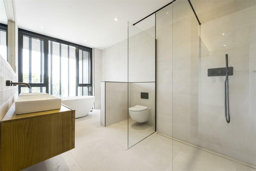 Additional property image - Whitecliff Road, Whitecliff