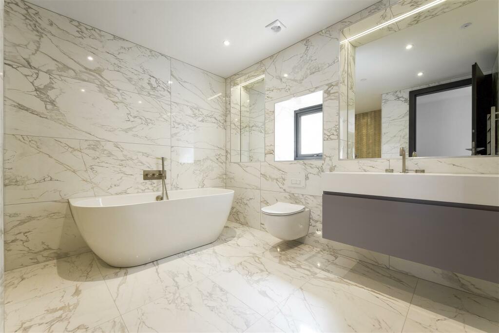 Additional property image - Whitecliff Road, Whitecliff