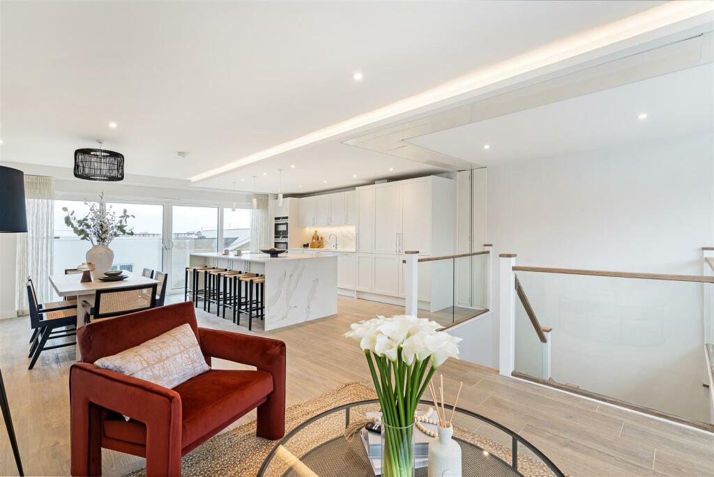 Additional property image - Sandbanks Road, Lilliput
