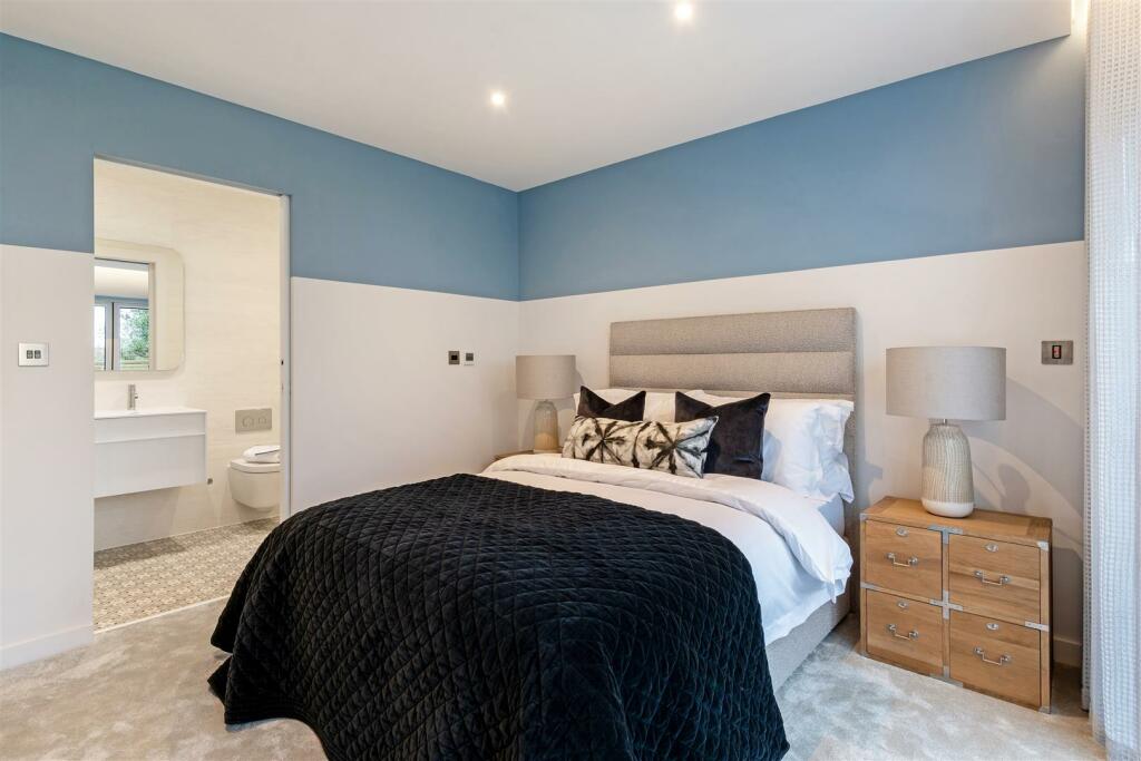 Additional property image - Sandbanks Road, Lilliput