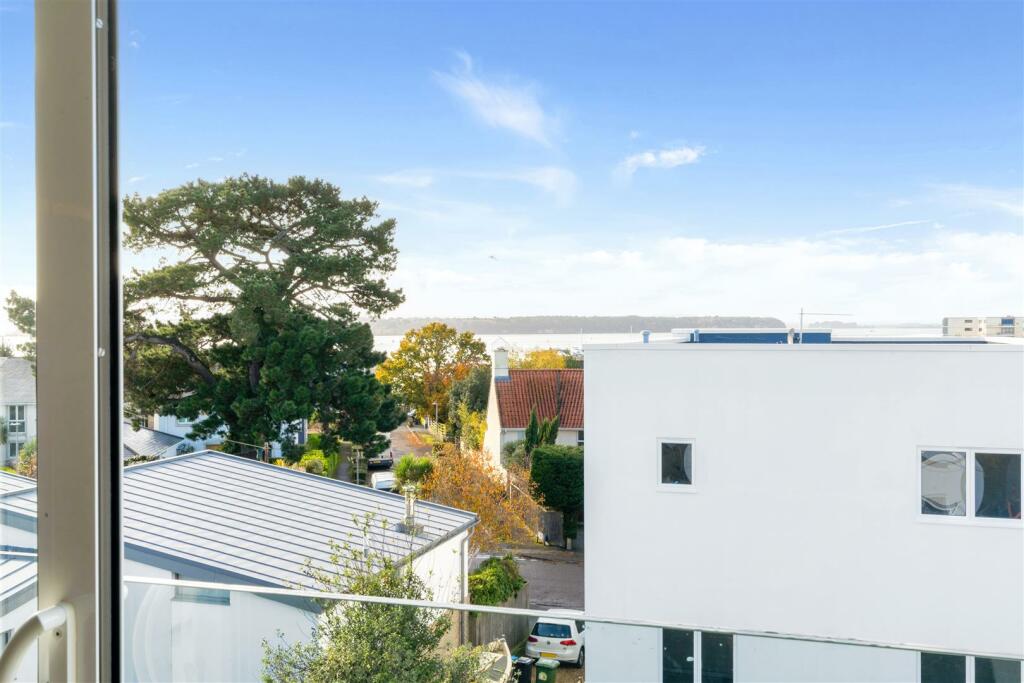 Additional property image - Sandbanks Road, Lilliput