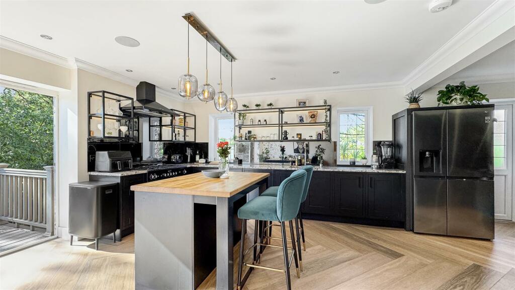 Additional property image - De Redvers Road, Lower Parkstone