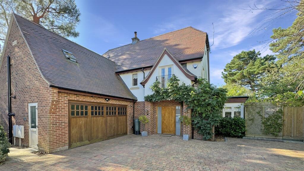 Additional property image - De Redvers Road, Lower Parkstone