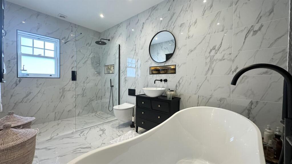 Additional property image - Canford Cliffs Avenue, Lower Parkstone