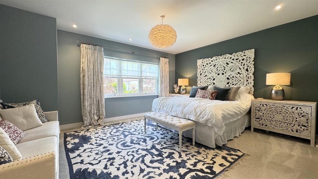 Additional property image - Canford Cliffs Avenue, Lower Parkstone