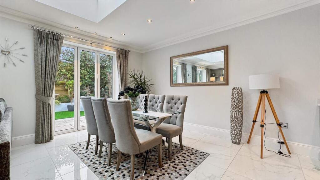 Additional property image - Canford Cliffs Avenue, Lower Parkstone