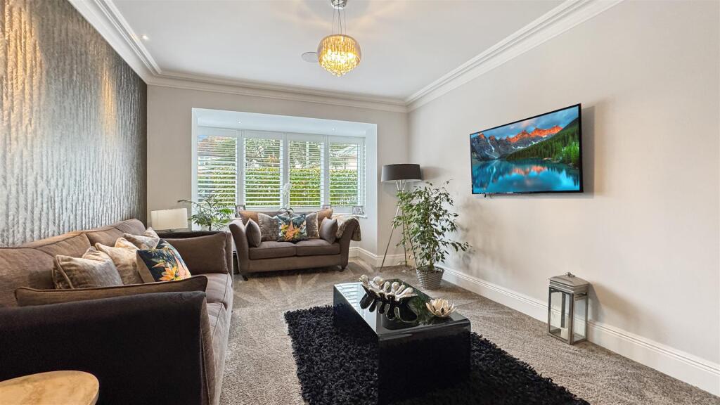 Additional property image - Canford Cliffs Avenue, Lower Parkstone