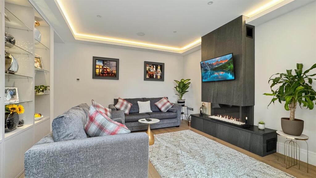 Additional property image - Canford Cliffs Avenue, Lower Parkstone