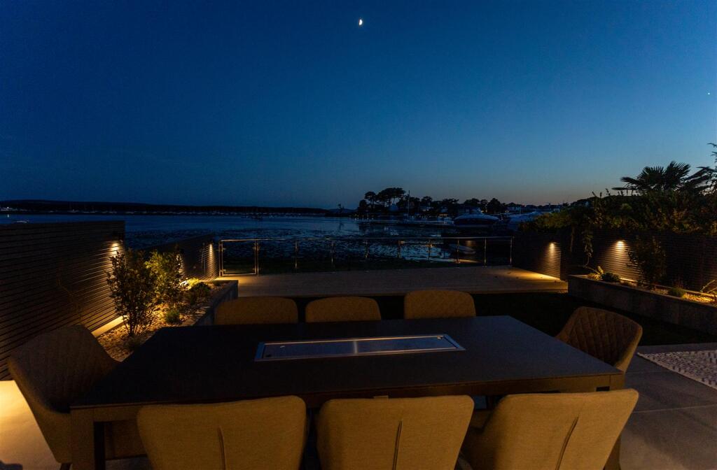 Additional property image - Sandbanks Road, Lilliput