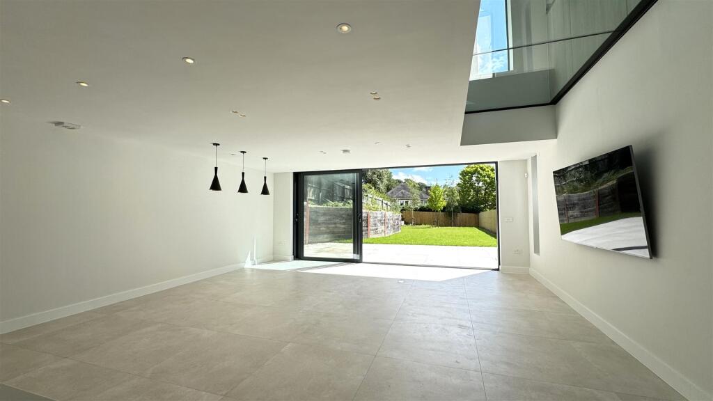 Additional property image - Greenwood Avenue, Lilliput
