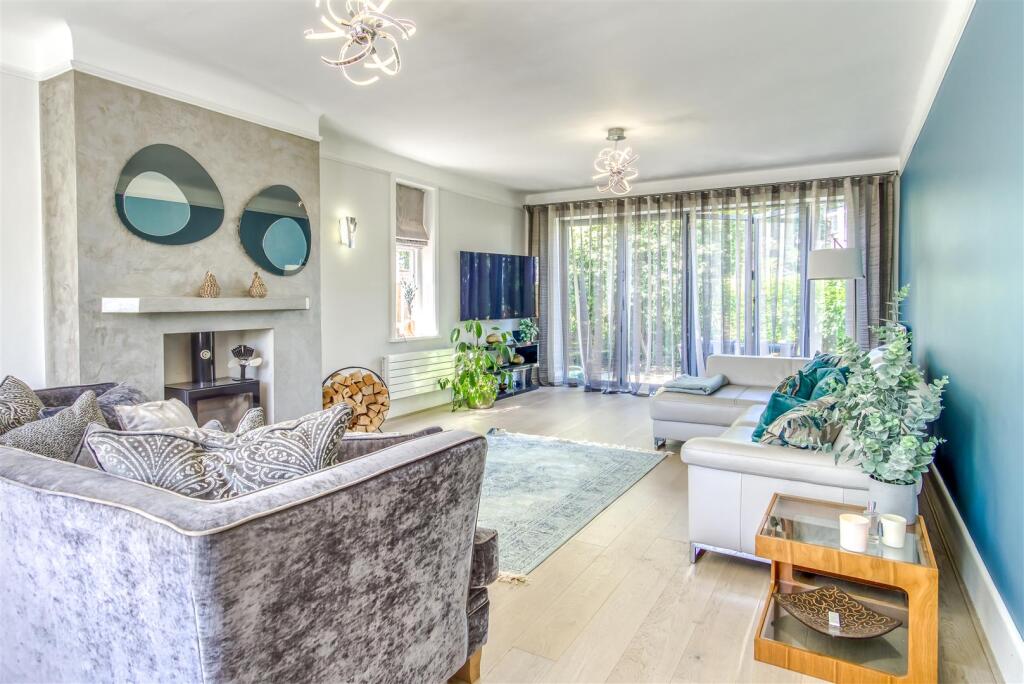 Additional property image - Canford Cliffs Avenue, Lower Parkstone