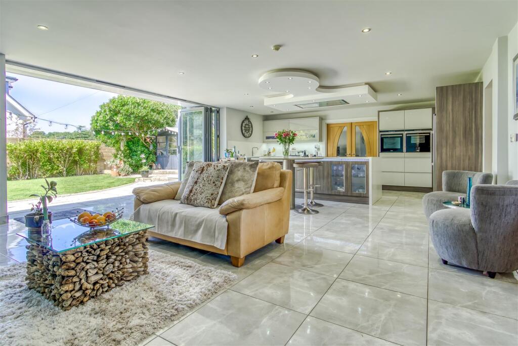 Additional property image - Canford Cliffs Avenue, Lower Parkstone
