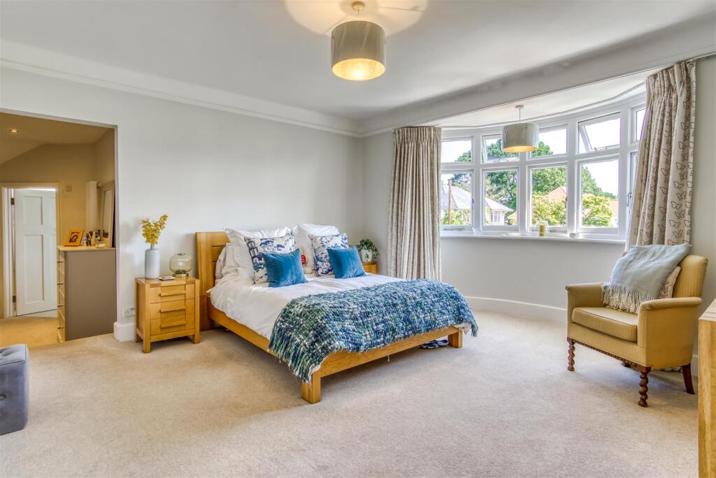 Additional property image - Canford Cliffs Avenue, Lower Parkstone