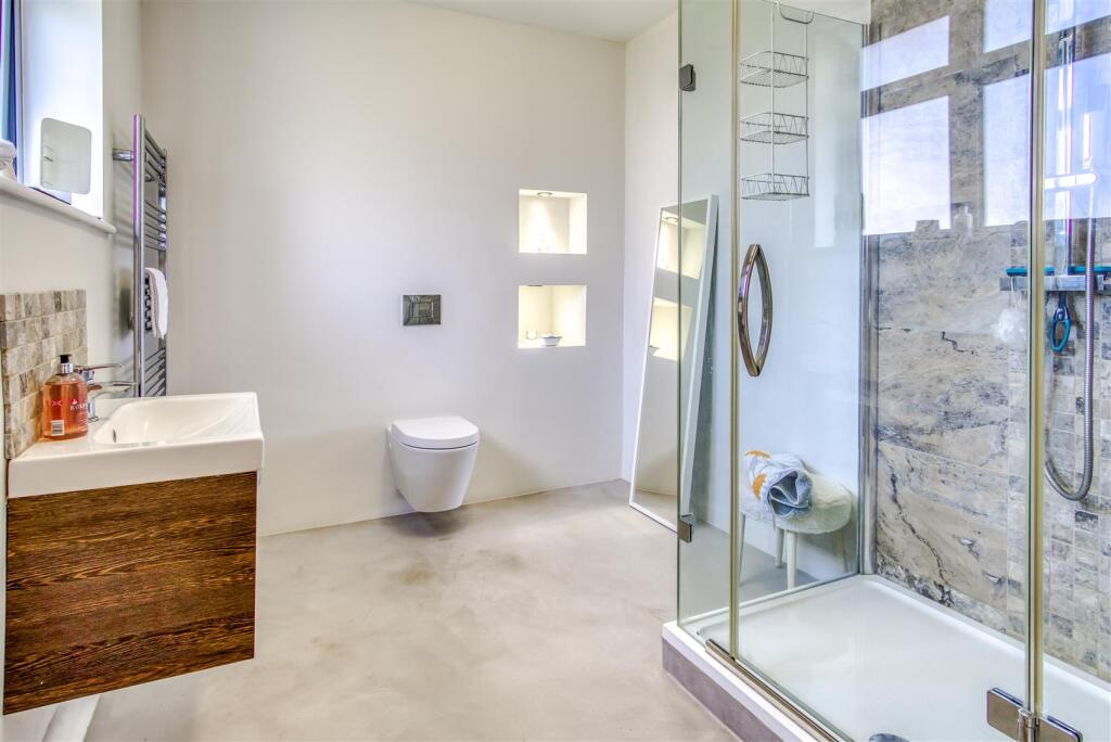 Additional property image - Canford Cliffs Avenue, Lower Parkstone