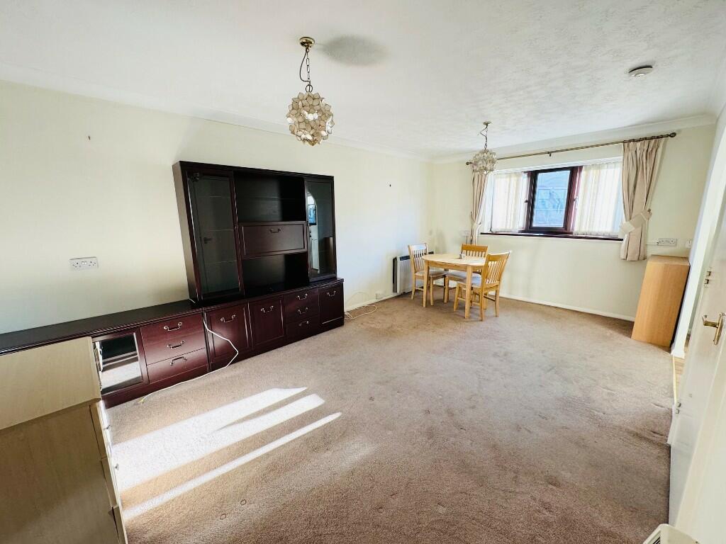 Main image of property: Collingdon Street, Luton, Bedfordshire, LU1