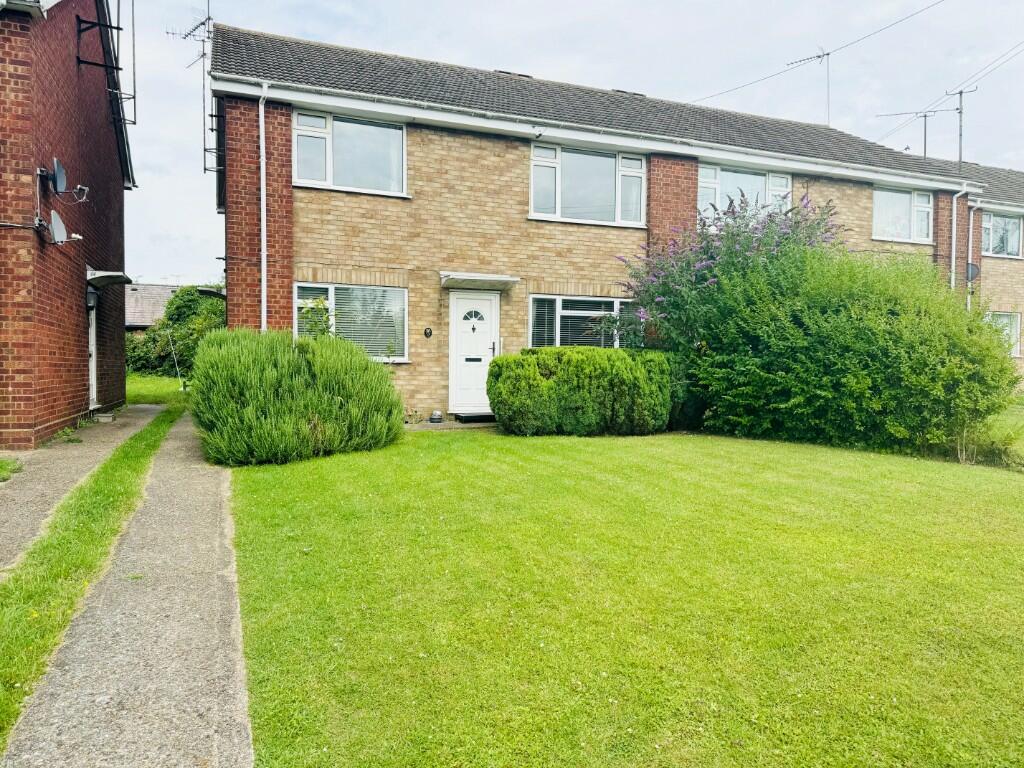 Main image of property: Canterbury Close, Luton, Bedfordshire, LU3