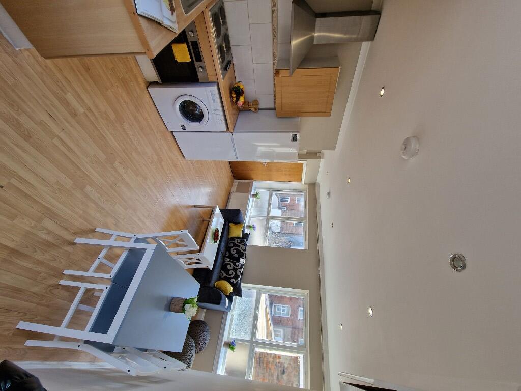 Main image of property: Windsor Walk, Luton, Bedfordshire, LU1