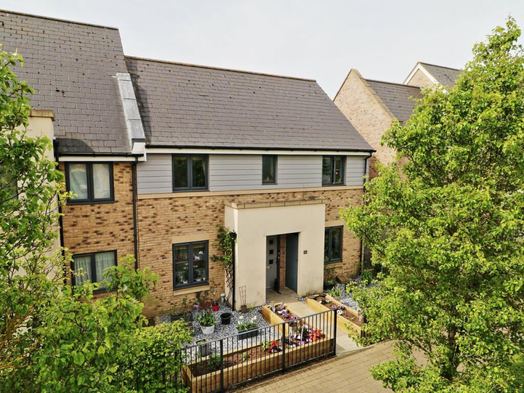 4 bedroom house for sale in Stone Hill, St Neots, PE19