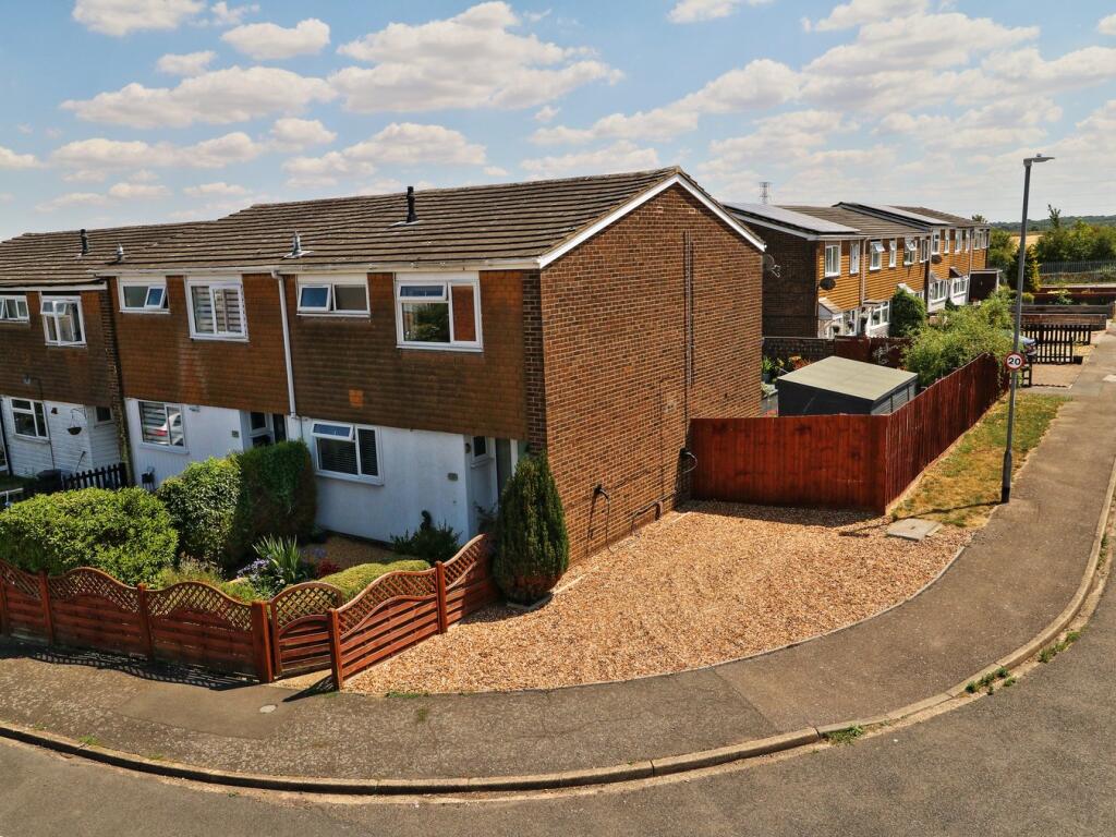 Main image of property: Howitts Gardens, Eynesbury, St Neots, PE19