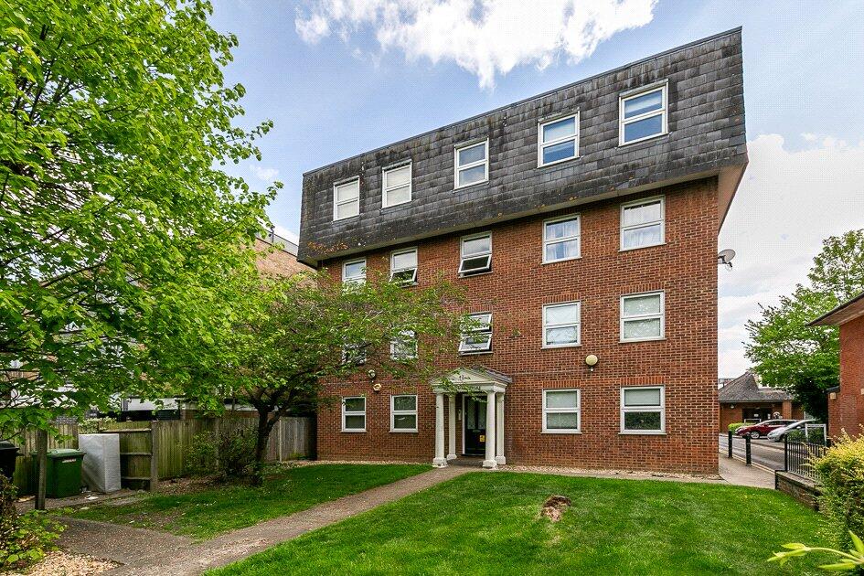 Main image of property: Sydenham Road, Croydon, CR0