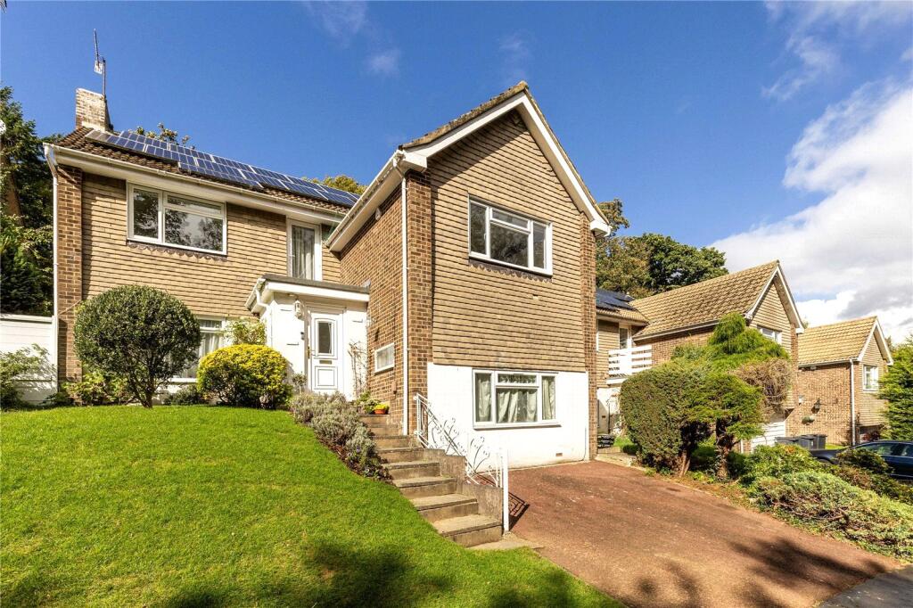 Main image of property: Boundary Way, Croydon, CR0