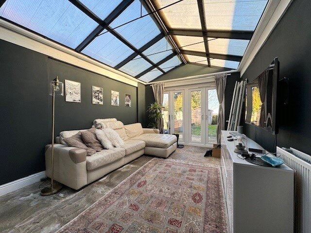 Main image of property: High Road, Chipstead, Coulsdon, Surrey, CR5