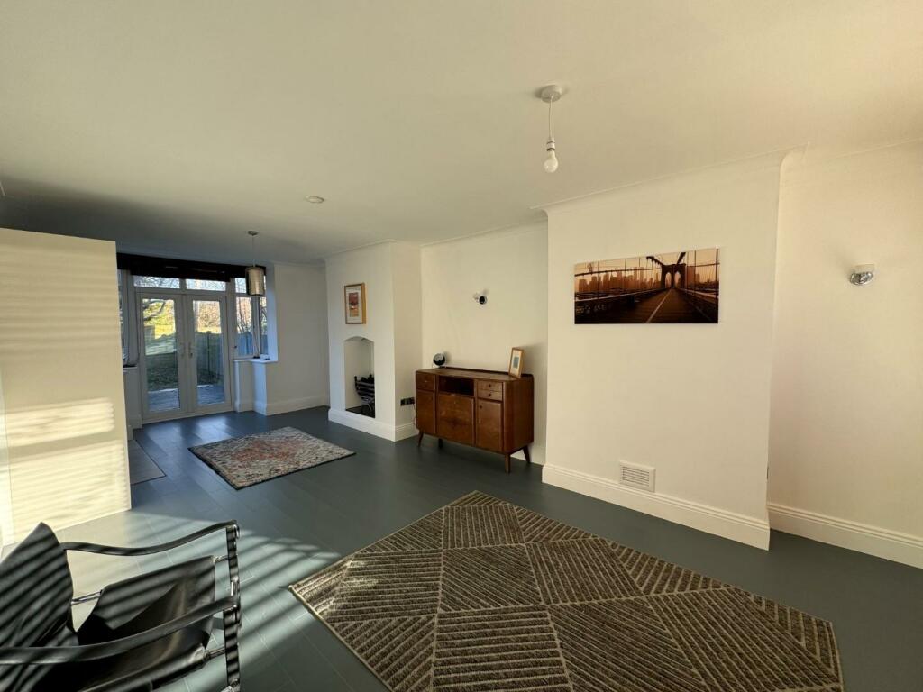 3 bedroom terraced house for sale in Longford Road, Chorlton, M21