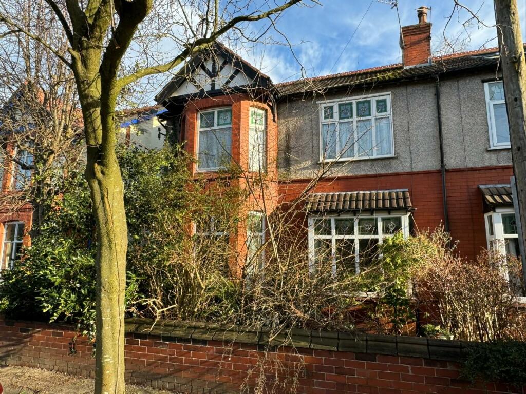 4 bedroom semi-detached house for sale in Dawlish Road, Manchester, M21