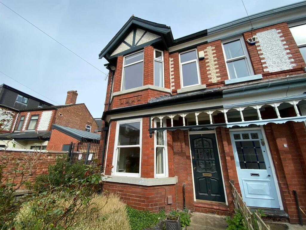 3 bedroom end of terrace house for rent in Titterington Avenue, Chorlton, Manchester, M21