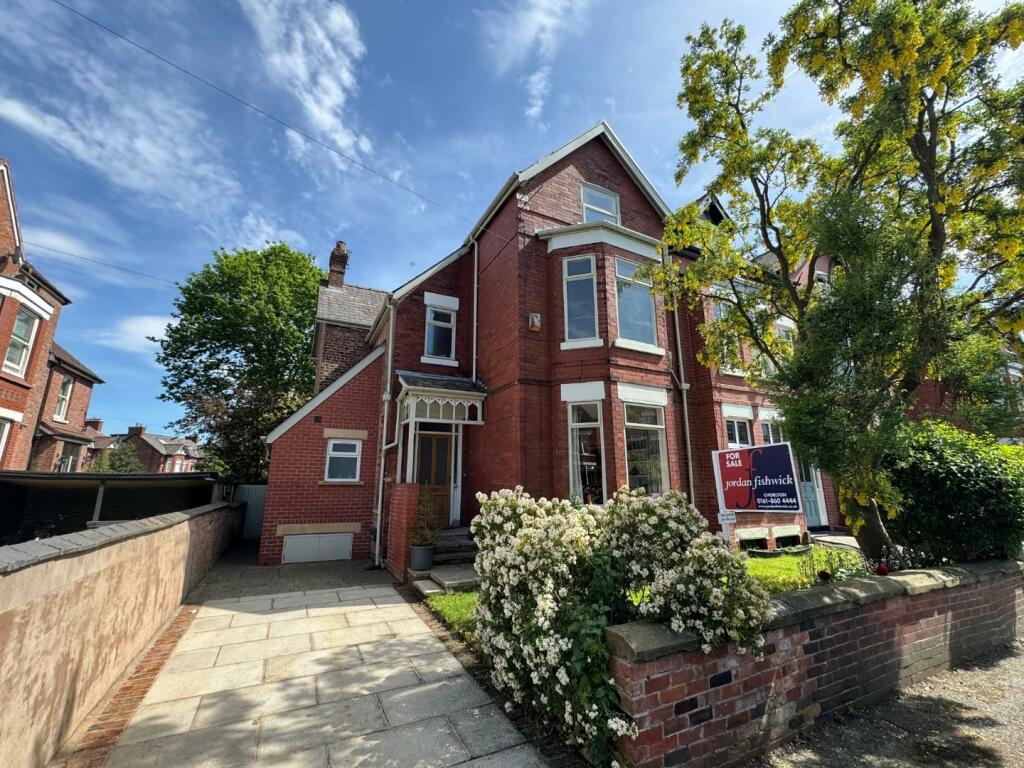 5 bedroom semidetached house for sale in Hartington Road, Chorlton, M21