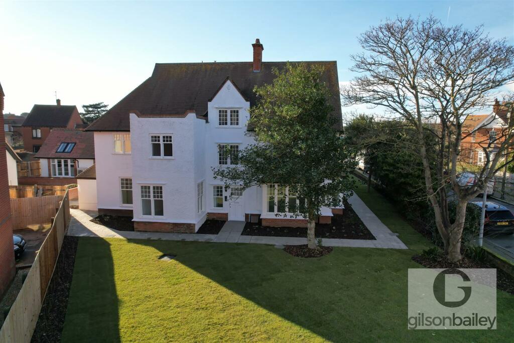 3 bedroom apartment for sale in St. Nicholas Place, Sheringham, NR26