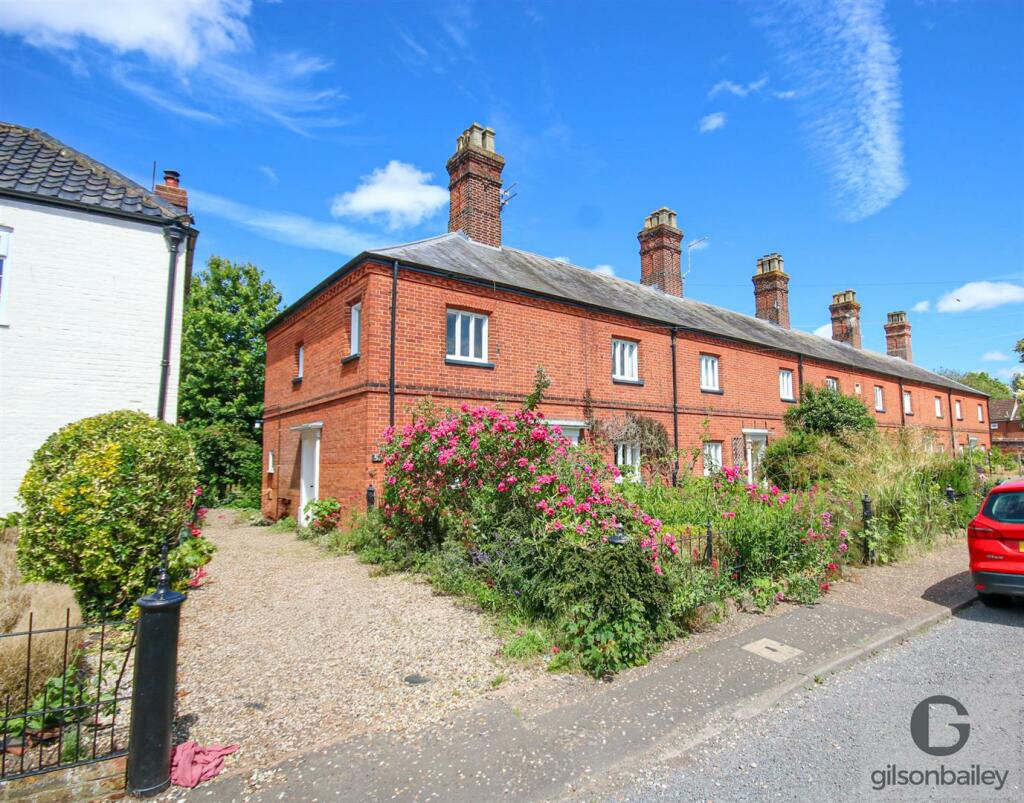 3 bedroom end of terrace house for sale in Church Street, Old Catton, NR6
