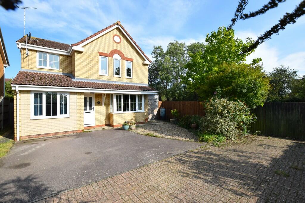 4 bedroom detached house for sale in Stickle Close, Stukeley Meadows, PE29